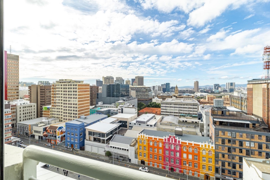 2 Bedroom Property for Sale in Cape Town City Centre Western Cape